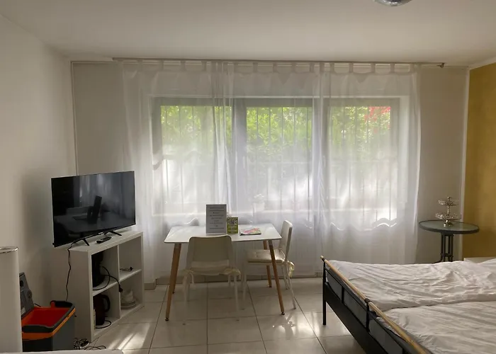 Grosses Gaestezimmer Mit Bad