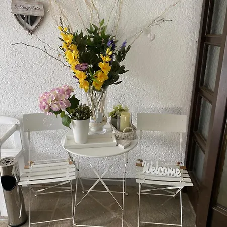 Grosses Gaestezimmer Mit Bad Séjour chez l'habitant Miltenberg